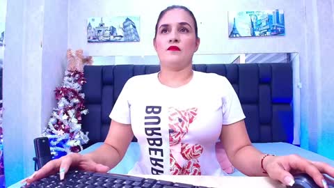 Carolina online show from January 14, 2025, 3:01 am