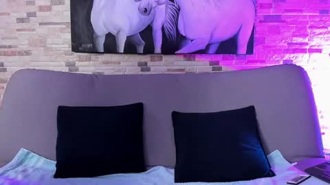 Alexis  Eric - Independent Model online show from January 5, 2025, 11:26 am