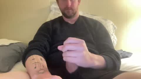 Snapshot of c_suite chatting on November 28, 2025, 4:15 am c_suite online show from November 28, 2025, 4:15 am