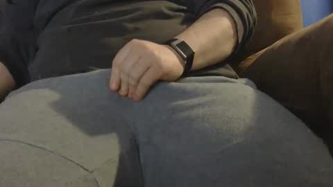 Daddy online show from May 8, 2026, 5:02 am