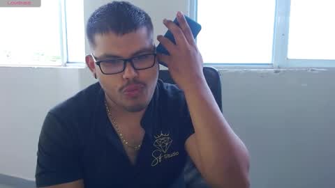 Snapshot of caballero_____ chatting on December 17, 2024, 10:00 pm INSTAGRAM CABALLERO 1998 online show from December 17, 2024, 10:00 pm