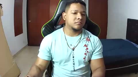 Snapshot of caballerozodi chatting on October 2, 2025, 6:37 pm caballerozodi online show from October 2, 2025, 6:37 pm