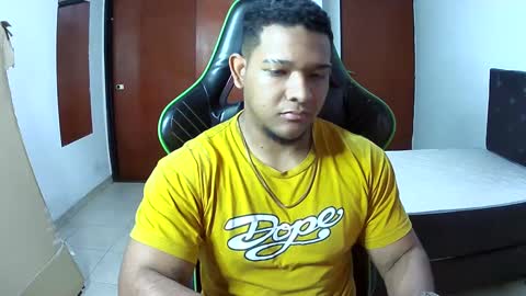 Snapshot of caballerozodi chatting on October 7, 2025, 2:25 pm caballerozodi online show from October 7, 2025, 2:25 pm