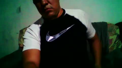 Snapshot of cachito83915 chatting on September 23, 2025, 4:59 am Cachudosexy online show from September 23, 2025, 4:59 am