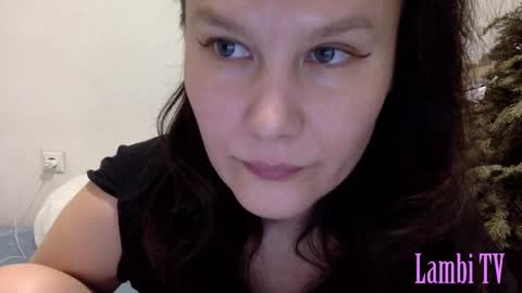 Snapshot of caffeinated_lamb chatting on January 5, 2025, 7:17 pm Lamb online show from January 5, 2025, 7:17 pm