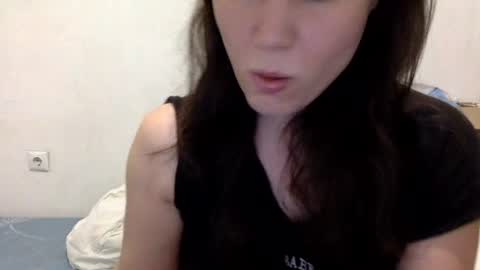 Lamb online show from October 19, 2025, 5:57 pm