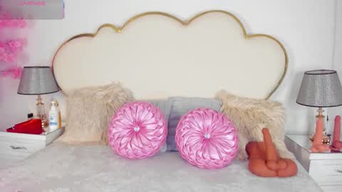 Snapshot of cahitlinbel chatting on October 21, 2025, 5:41 am Cahitlin online show from October 21, 2025, 5:41 am