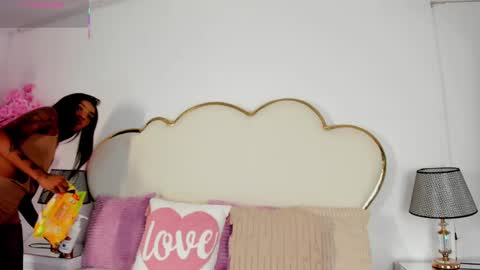 Snapshot of cahitlinbel chatting on October 28, 2025, 7:23 am Cahitlin online show from October 28, 2025, 7:23 am