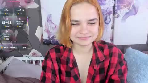 Snapshot of caitlin_crazy chatting on October 10, 2025, 8:13 am Gina online show from October 10, 2025, 8:13 am