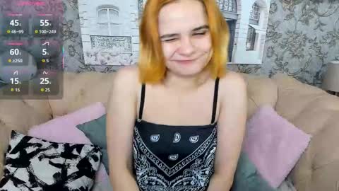 Snapshot of caitlin_crazy chatting on November 6, 2025, 8:37 am Gina online show from November 6, 2025, 8:37 am