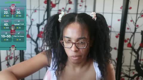 Snapshot of caitlincoxxx chatting on December 20, 2024, 8:01 pm Caitlins Coxxx online show from December 20, 2024, 8:01 pm