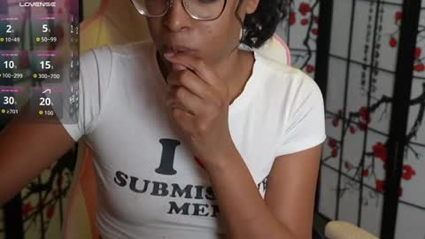 Snapshot of caitlincoxxx chatting on October 5, 2025, 2:21 am Caitlins Coxxx online show from October 5, 2025, 2:21 am