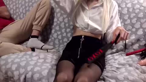 Snapshot of caitlyn_zack chatting on October 7, 2025, 3:42 pm Caitlyn and Zack online show from October 7, 2025, 3:42 pm