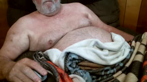 Snapshot of cajungrey75 chatting on October 19, 2025, 4:07 pm cajungrey online show from October 19, 2025, 4:07 pm