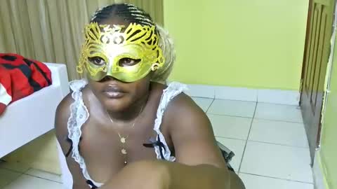 Snapshot of cakebooty2 chatting on October 28, 2025, 4:42 pm cakebooty2 online show from October 28, 2025, 4:42 pm