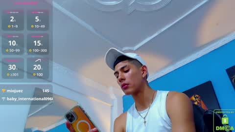 Snapshot of calavalerio chatting on January 10, 2025, 11:08 pm Valerio online show from January 10, 2025, 11:08 pm