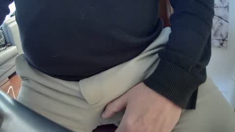 calc200 online show from December 19, 2024, 5:18 pm