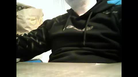 Snapshot of caldoski chatting on November 19, 2025, 5:51 am caldoski online show from November 19, 2025, 5:51 am