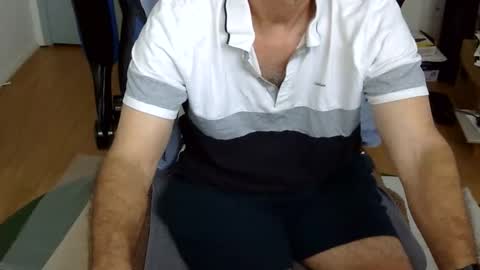 Snapshot of califun4u chatting on November 11, 2025, 9:59 pm califun4u online show from November 11, 2025, 9:59 pm