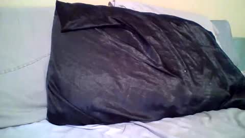 Snapshot of caligirl310r chatting on February 27, 2025, 7:26 pm Caligurl Queen Head Fluffer In Charge Goddess of Cocktease Mistress of Holes online show from February 27, 2025, 7:26 pm