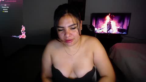 caliope_goddess1 online show from February 5, 2025, 9:46 am