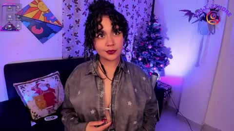 Snapshot of caliope_moreauu chatting on December 20, 2024, 3:25 am Caliope Moreau online show from December 20, 2024, 3:25 am