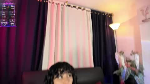 Snapshot of caliope_moreauu chatting on October 9, 2025, 11:58 pm Caliope Moreau online show from October 9, 2025, 11:58 pm