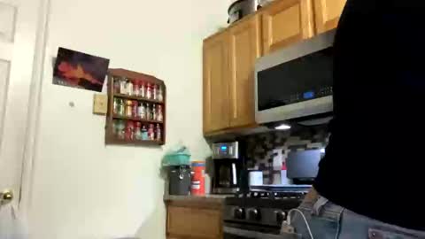 calishop1 online show from January 18, 2026, 3:32 am