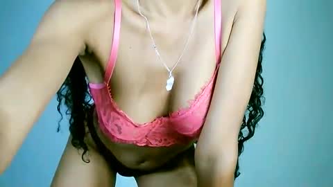 caliss414189 online show from April 14, 2026, 1:33 am