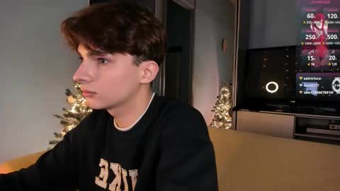 Call me Leo online show from January 11, 2025, 4:57 pm