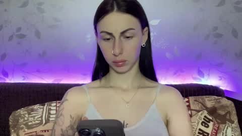 Snapshot of call_me_dad_ chatting on January 22, 2025, 1:20 am Anna online show from January 22, 2025, 1:20 am