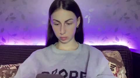 Snapshot of call_me_dad_ chatting on February 2, 2025, 7:46 pm Anna online show from February 2, 2025, 7:46 pm
