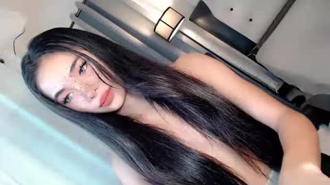 call_me_nina online show from June 2, 2026, 1:18 am