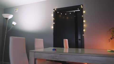 Snapshot of call_yes chatting on November 24, 2025, 8:30 pm Callista online show from November 24, 2025, 8:30 pm