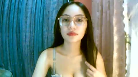 Snapshot of calla_freya chatting on September 23, 2025, 4:48 am Freya online show from September 23, 2025, 4:48 am