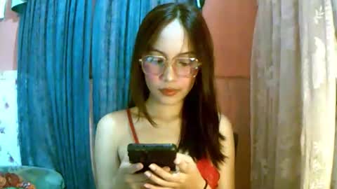 Freya online show from April 17, 2026, 11:02 am