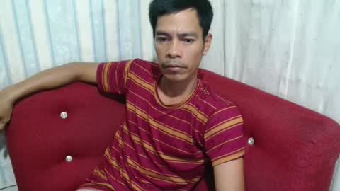 Snapshot of callme_pogs chatting on December 22, 2024, 3:00 pm callme_pogs online show from December 22, 2024, 3:00 pm