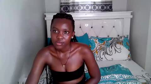 Snapshot of callmemonday chatting on September 9, 2025, 8:47 am Monday online show from September 9, 2025, 8:47 am