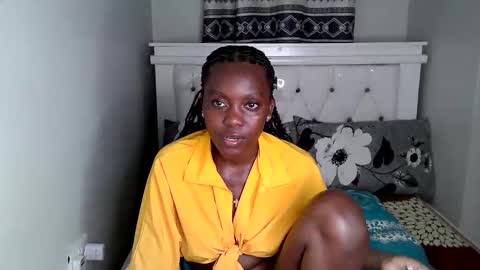 Snapshot of callmemonday chatting on September 16, 2025, 7:26 pm Monday online show from September 16, 2025, 7:26 pm