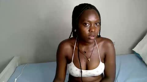 Snapshot of callmemonday chatting on October 8, 2025, 9:07 am Monday online show from October 8, 2025, 9:07 am