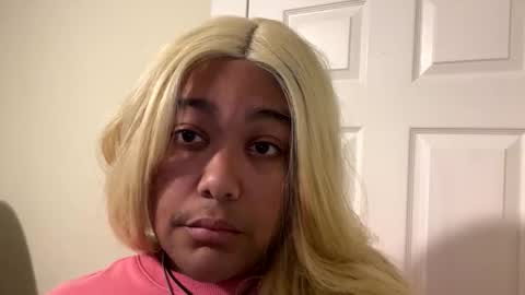 Snapshot of cals9x chatting on December 14, 2025, 11:53 pm camzxoxox online show from December 14, 2025, 11:53 pm