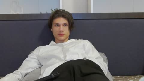 Calvin online show from January 4, 2025, 9:31 pm