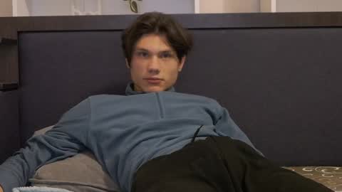 Calvin online show from January 16, 2025, 12:23 am