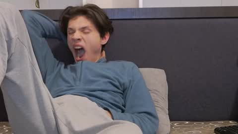 Calvin online show from January 26, 2025, 3:48 am