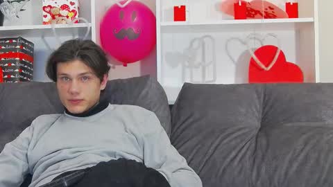 Calvin online show from February 15, 2025, 11:58 pm