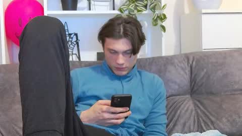 Calvin online show from February 23, 2025, 7:49 pm