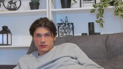 Calvin online show from February 27, 2025, 1:59 am