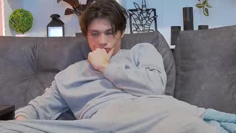 Calvin online show from March 12, 2025, 3:35 am