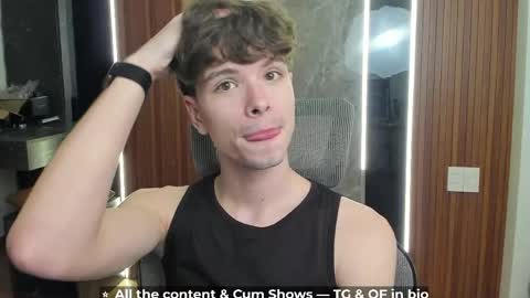 Hey I am Calvin  online show from April 12, 2026, 5:07 pm