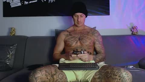 Calvin  online show from January 11, 2025, 7:49 pm